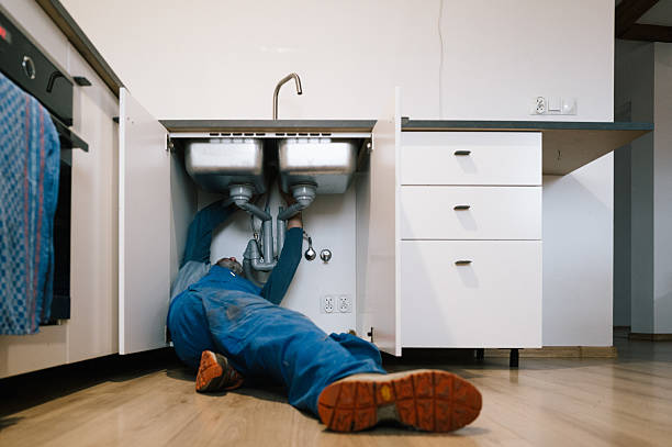 Professional Leak Detection technician working in Newfield, NJ